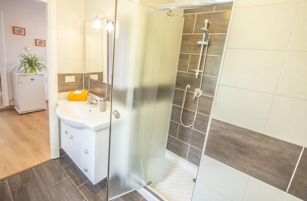 Nonna Arde Apartment เบเวรีโน ภายนอก รูปภาพ